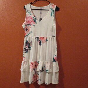 Ouges Dress NEW Woman Large White Green Red Floral Travel Vacation Fun Dress
